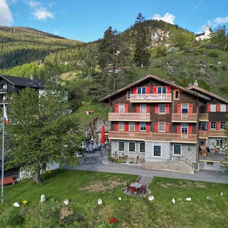 Hotel Alpenblick Zeneggen エクステリア 写真