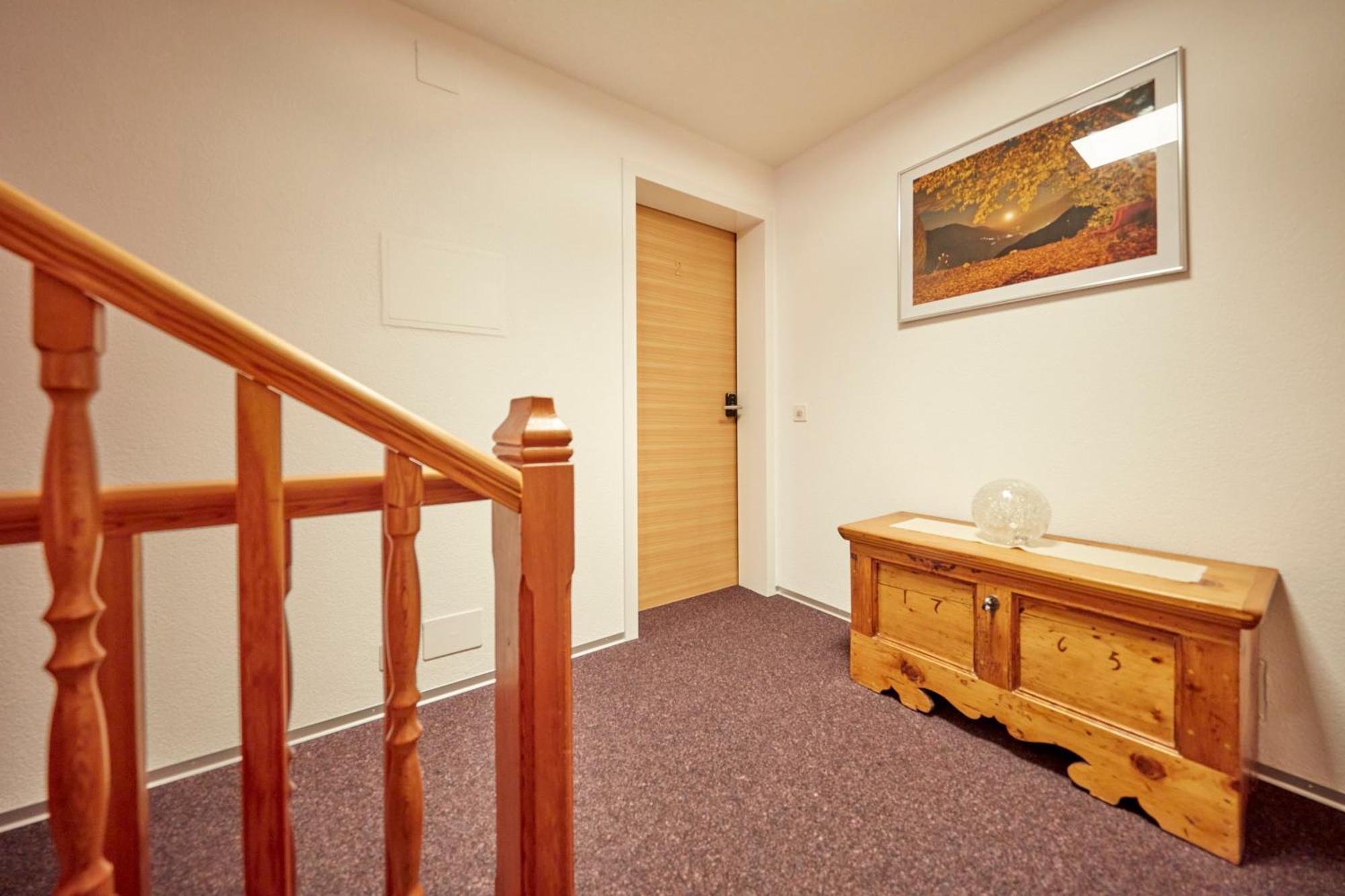 Hotel Alpenblick Zeneggen エクステリア 写真