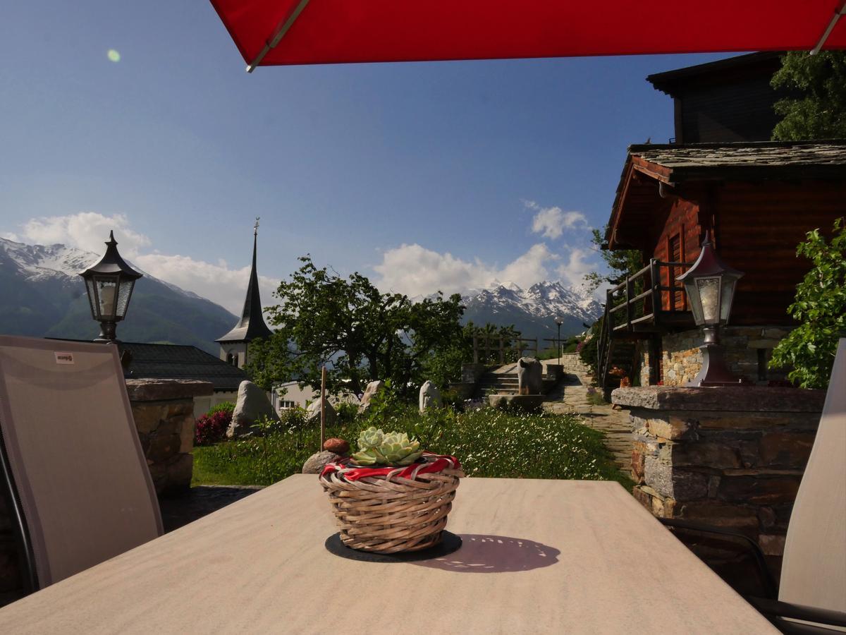 Hotel Alpenblick Zeneggen エクステリア 写真